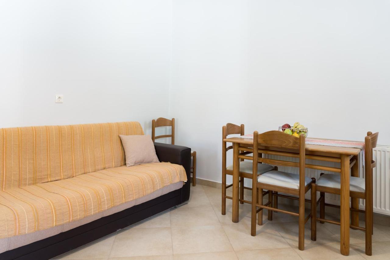 Vilatoria Guesthouse Agia Thekli Exterior foto